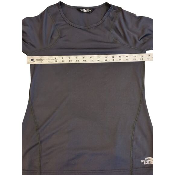 The North Face Women’s Large FlashDry Short Sleeve Crew Neck T Shirt Gray - Picture 5 of 9